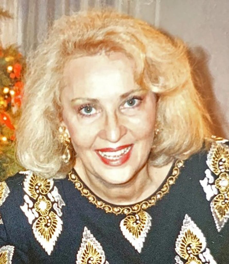Virginia Lee Becraft Profile Photo
