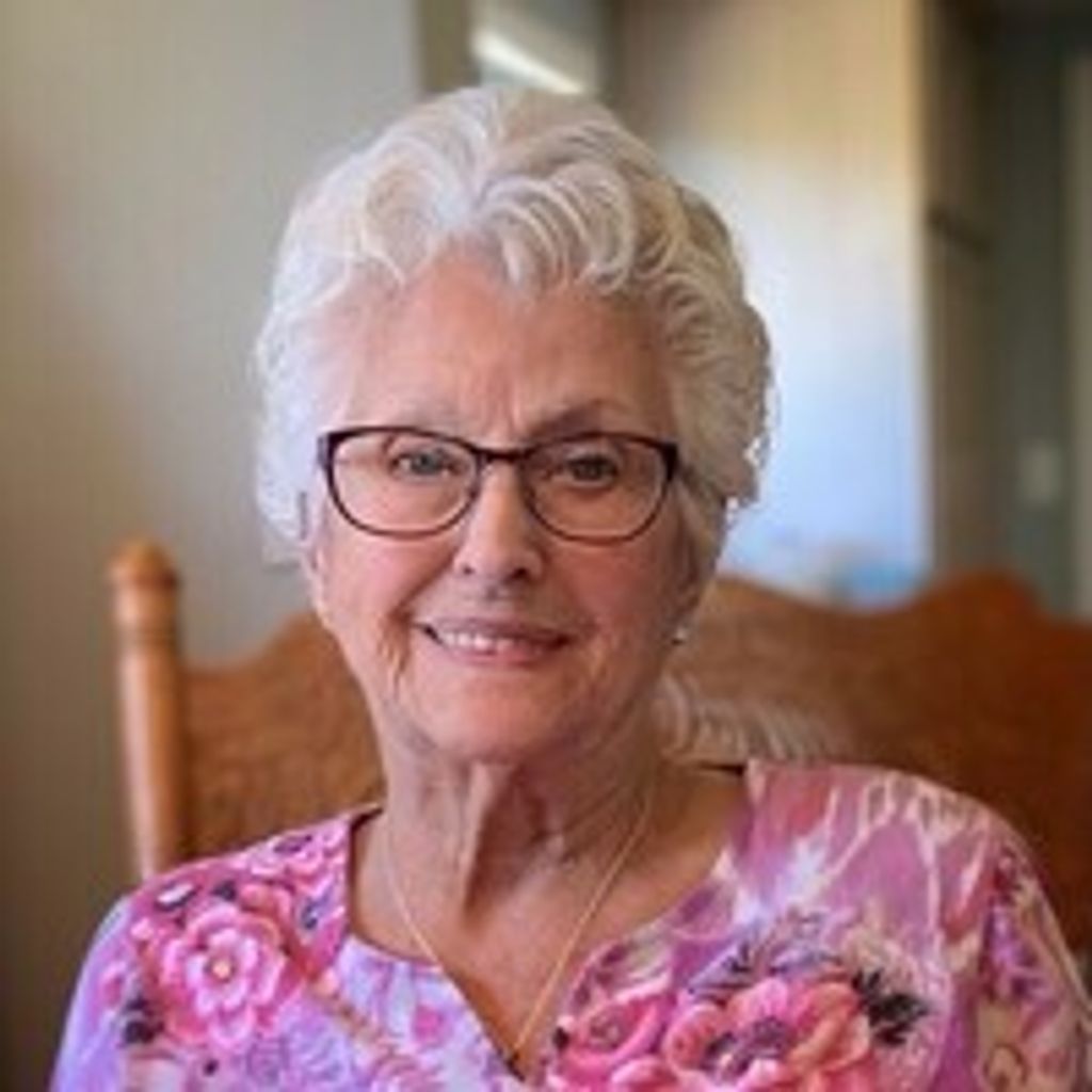 Arlene  Betty Wallis