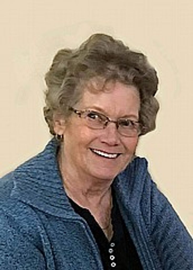 Paula Padberg Profile Photo