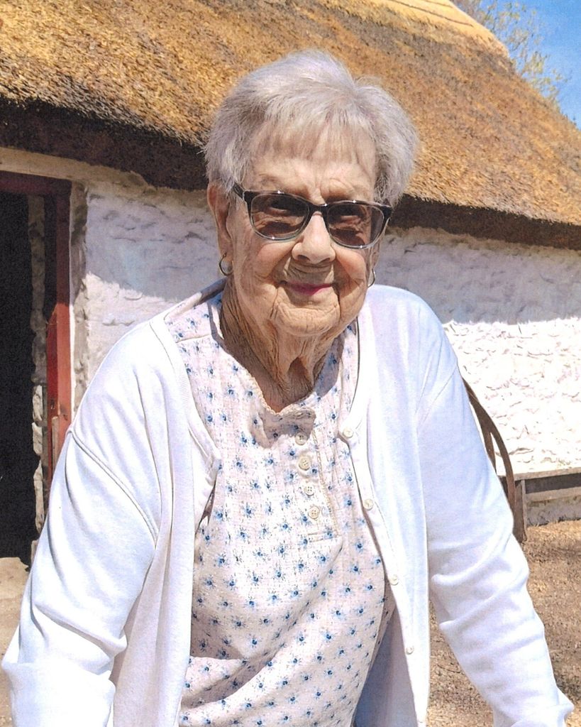 Lina Ann (Robertson) Harper Profile Photo