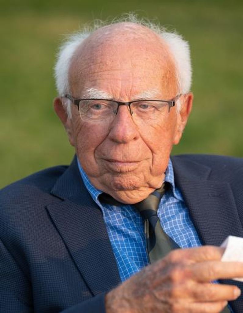 Abbott Frank Profile Photo