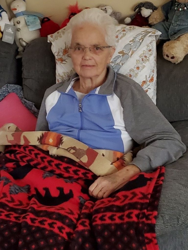 Rosalie Jean (Penny) Phillips Profile Photo