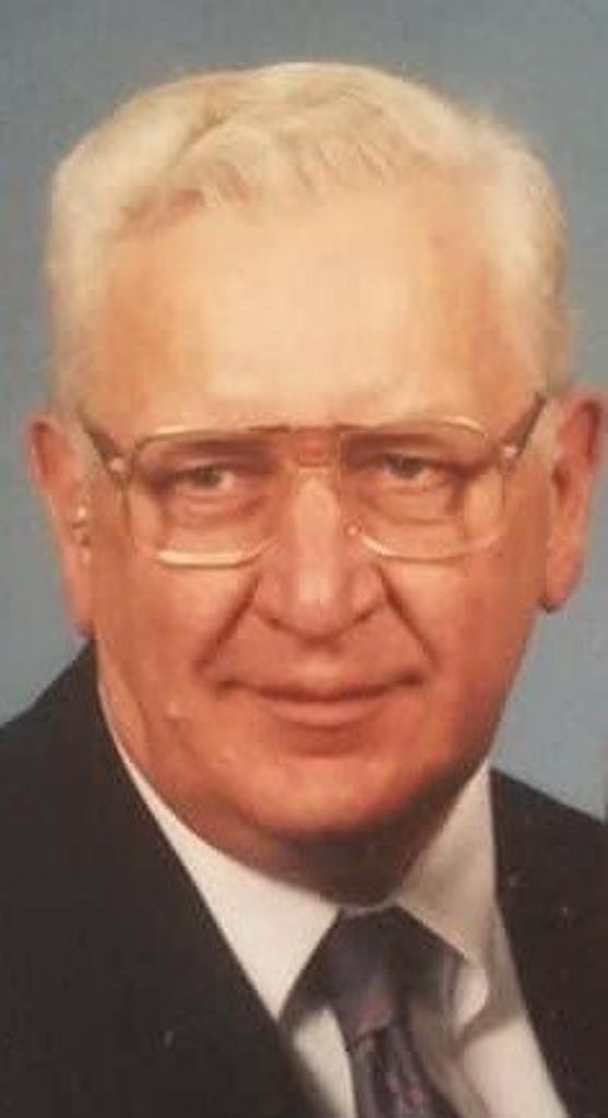 Erwin F. Huckenpoehler Profile Photo