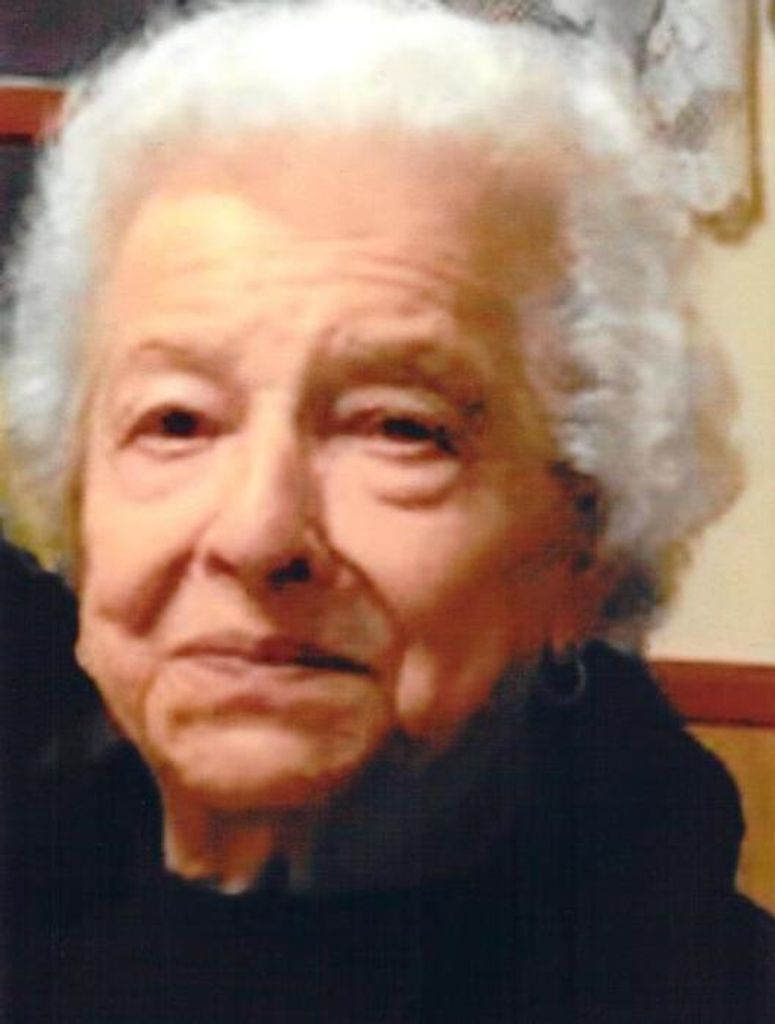 Vivina Correia