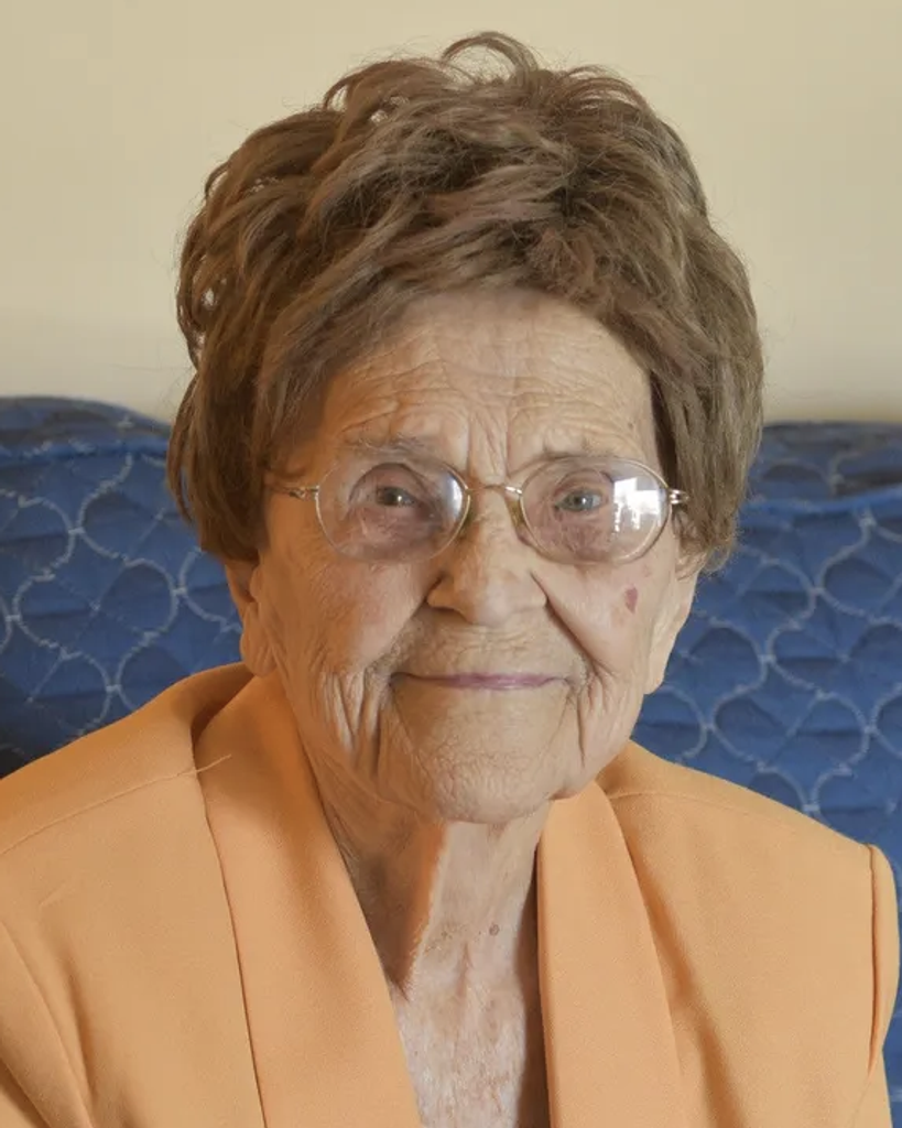 Eileen Mae Gabel (Nee Kusmer)
