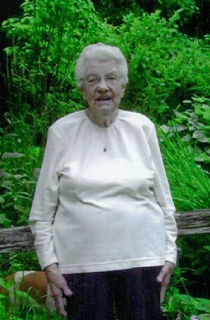 Essie (Wise)  English Profile Photo