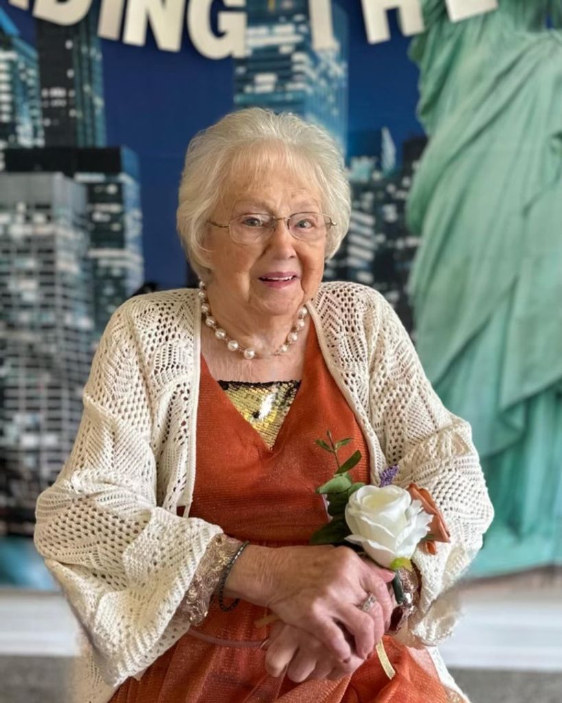 Lois June Holtkamp Profile Photo