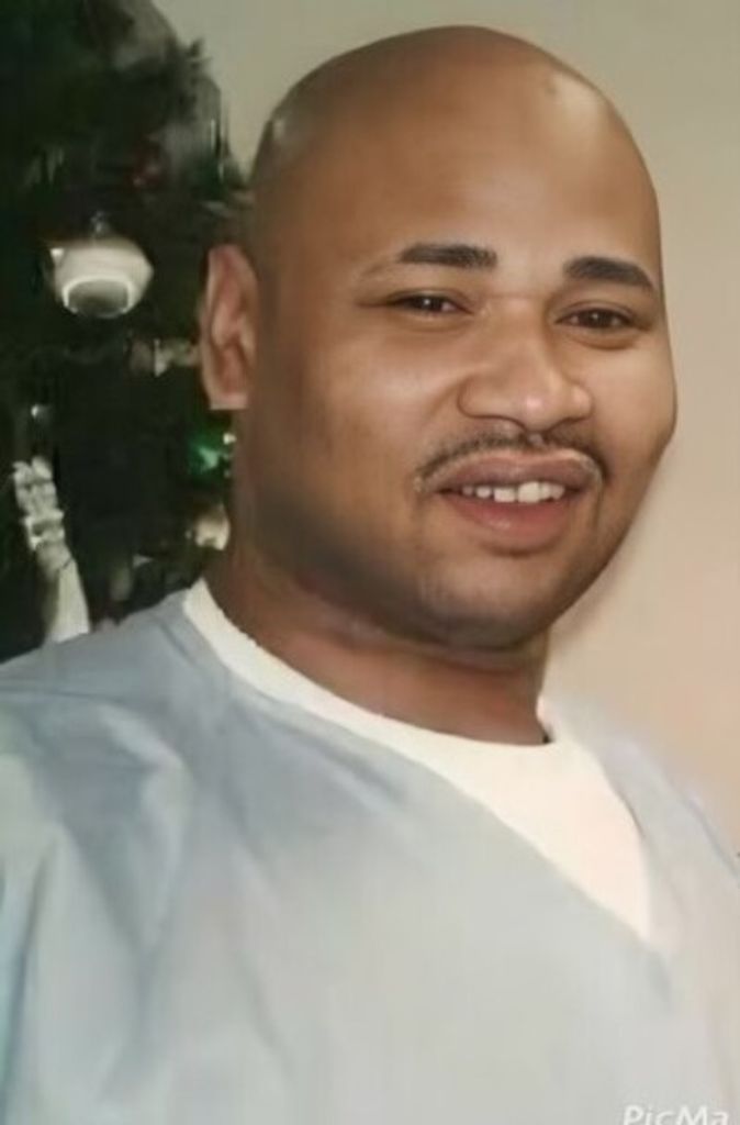 Nathaniel Wade Profile Photo