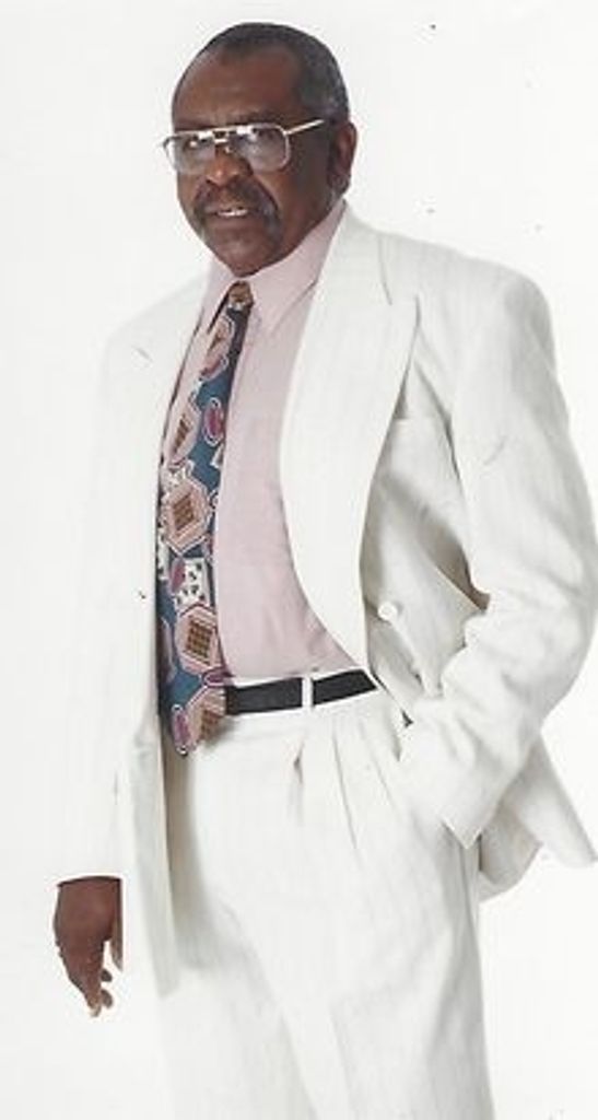 Mr Carl Pitts