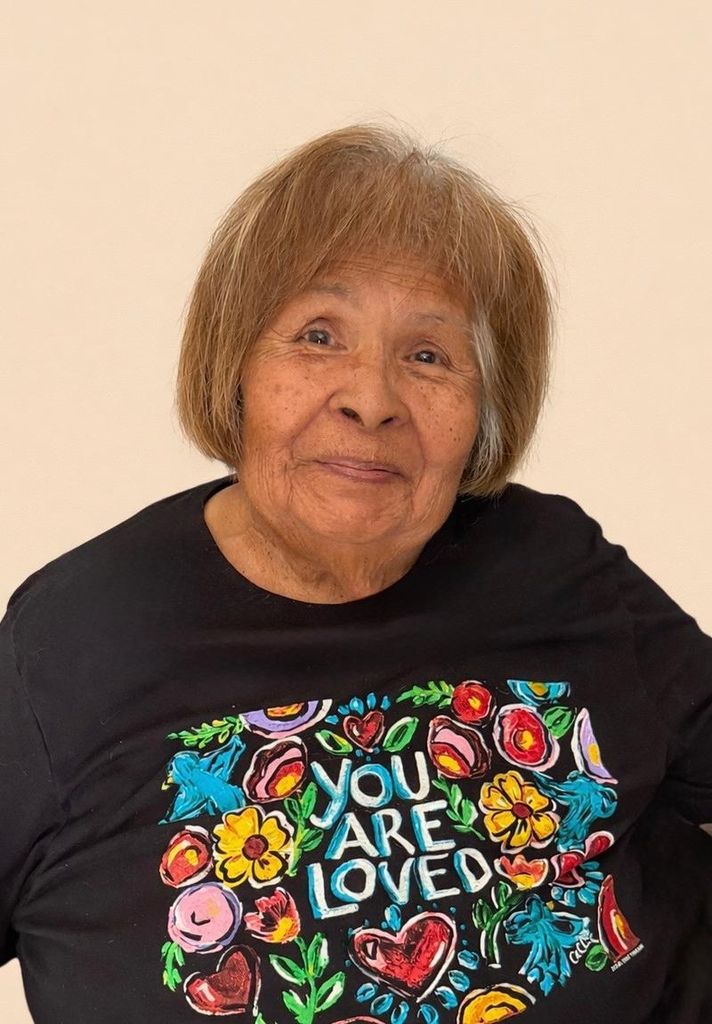 Mary Flores Profile Photo