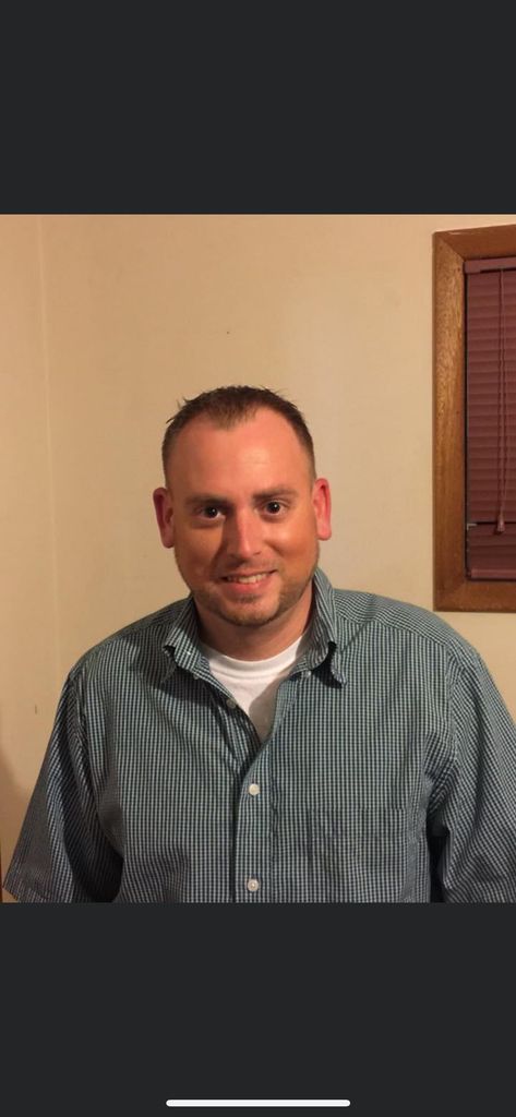 Robert James Walt, Jr. Profile Photo