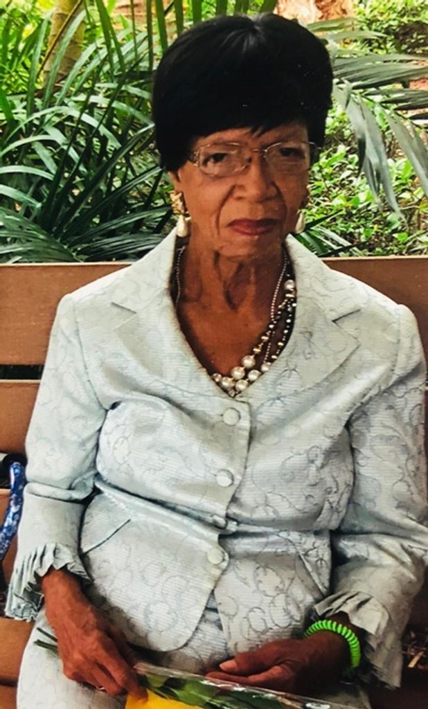 Dorothy Mae Smith Perkins