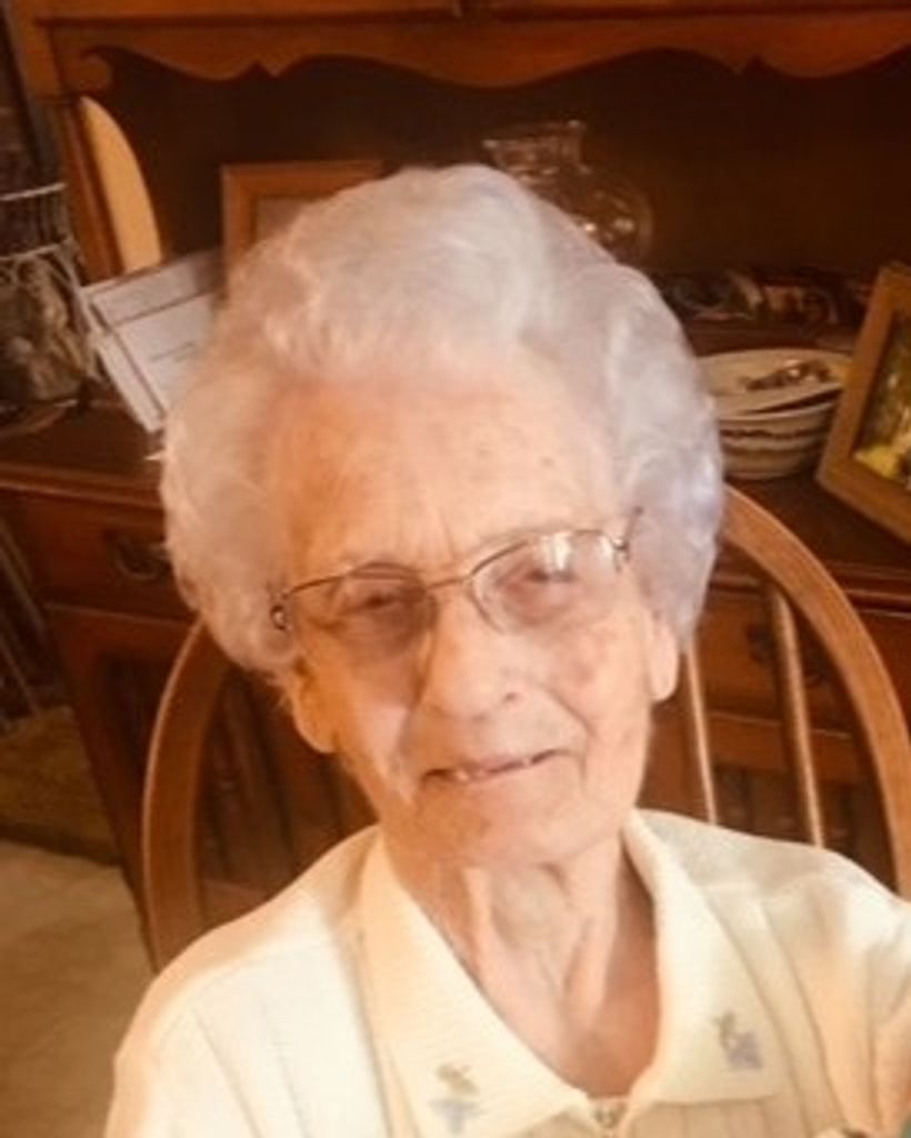 Gladys L. Curliss