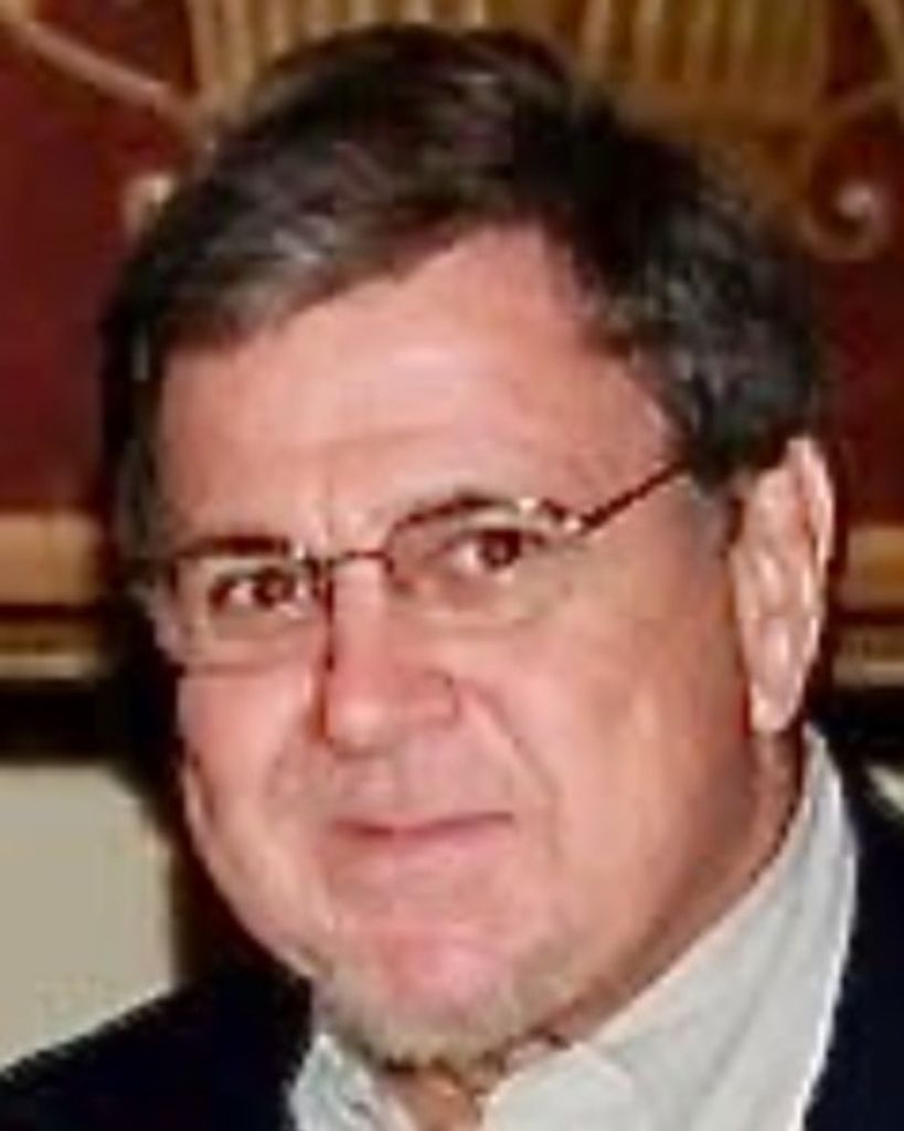 Dr. Robert E. Woods, MD Profile Photo