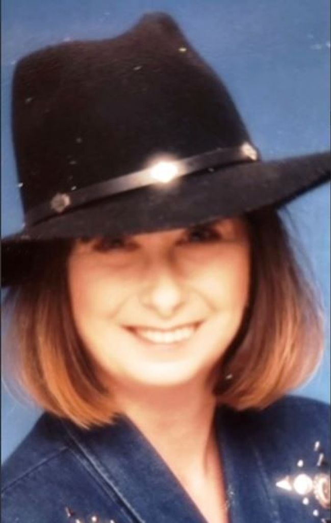 Carmelita (Carmen) Maria Irwing Profile Photo