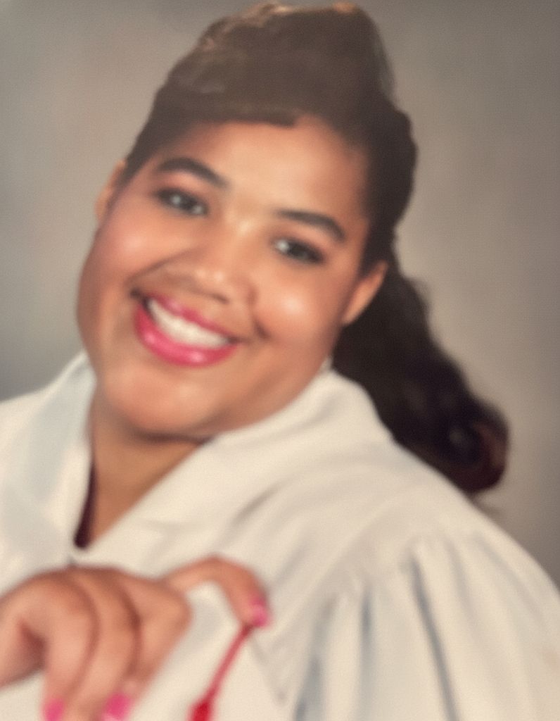 ILinda Dinina Walden Profile Photo
