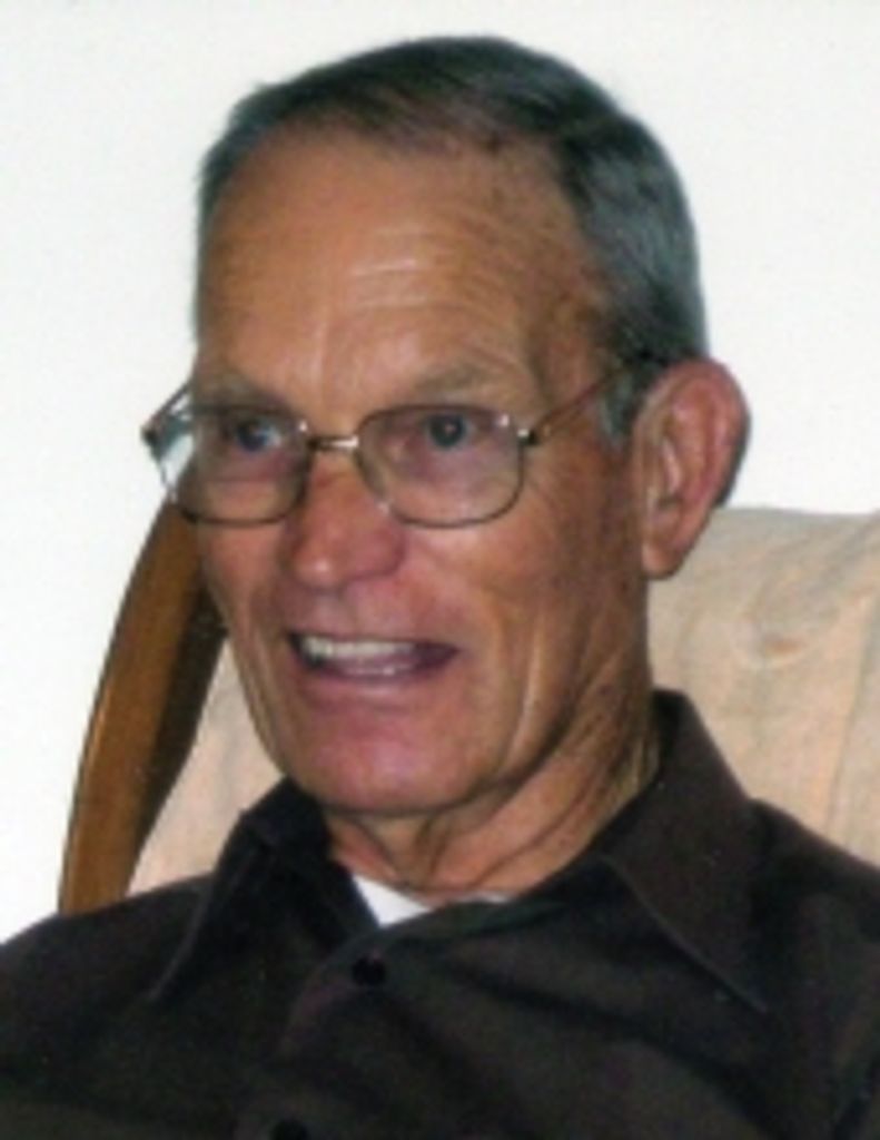 Roy  Gene Hall