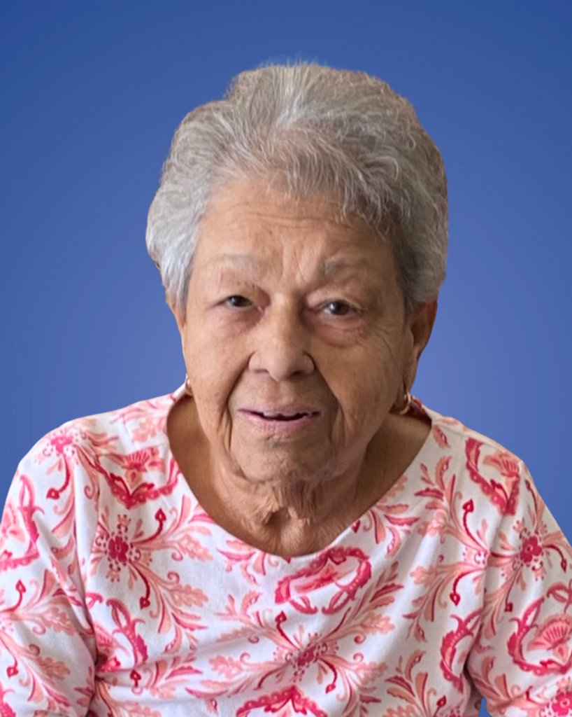 Rosa Julia Saavedra Profile Photo