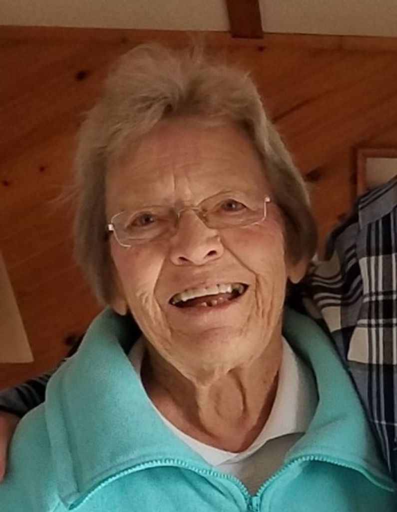 Viorene Lloyd