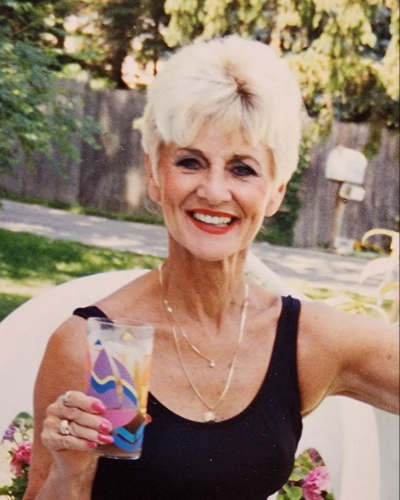 Donna Rae Litzow Profile Photo