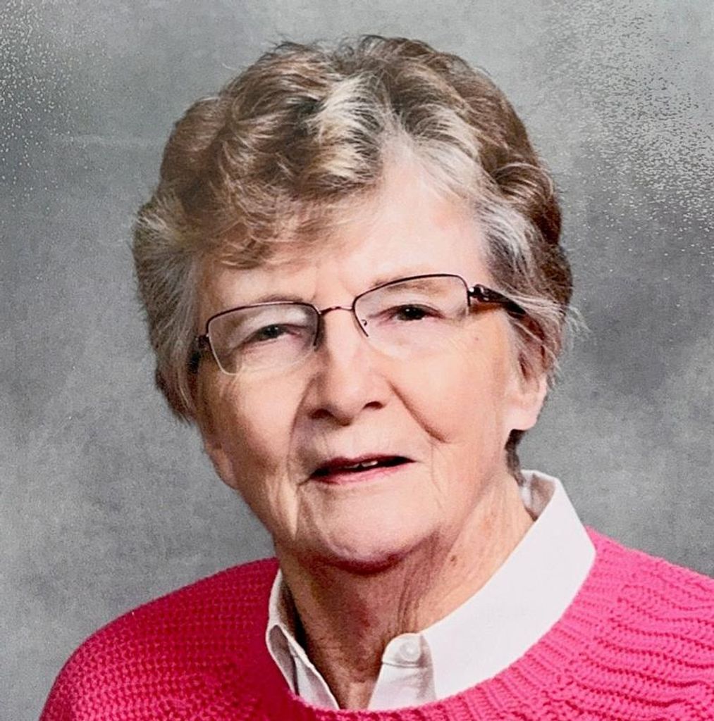 Lynne R. Hoff Profile Photo