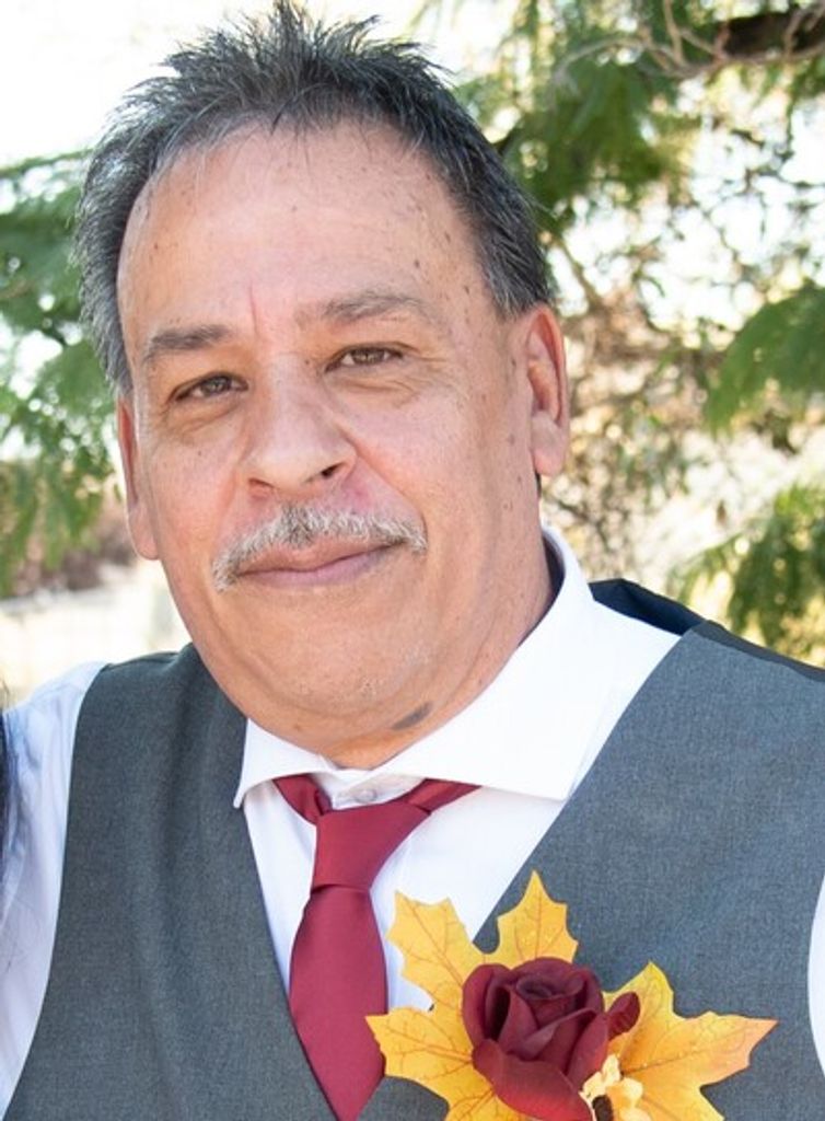 Johnny Cuaron Profile Photo