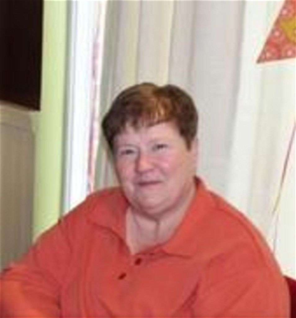 Karen Barrett Profile Photo