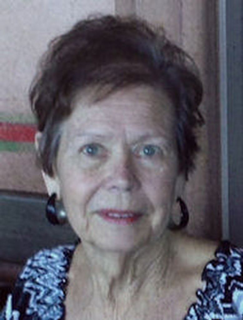 Janet Dillon Profile Photo