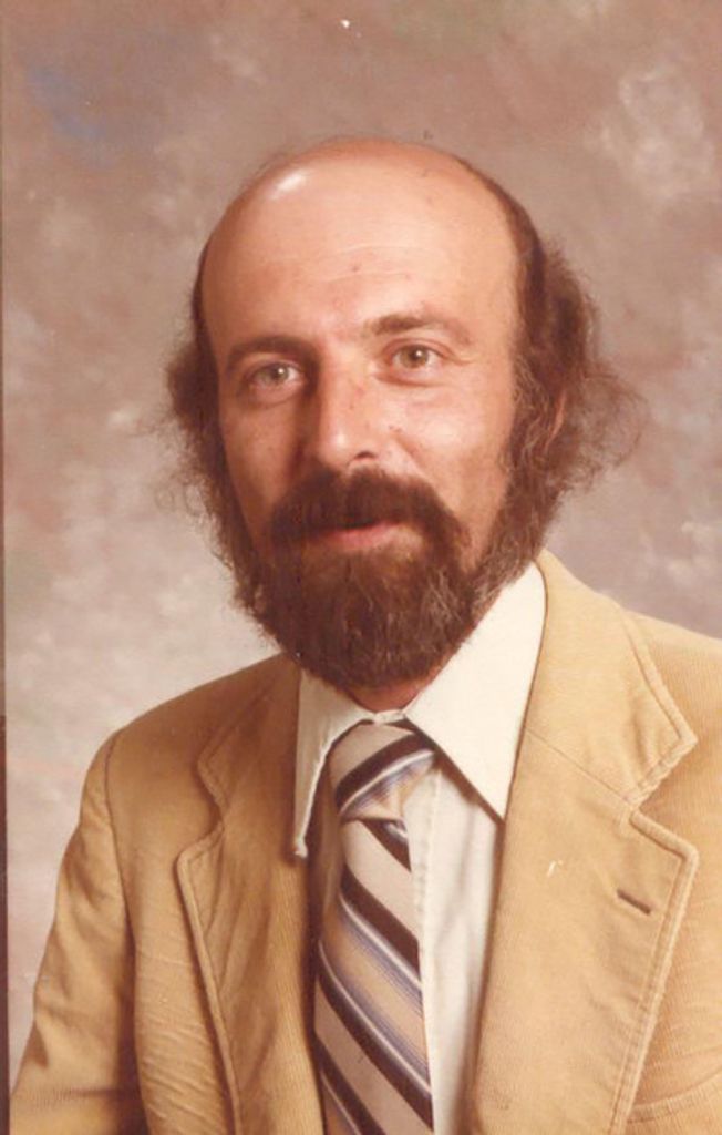 Robert Mccarthy Profile Photo
