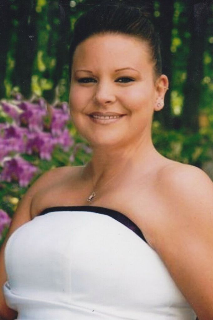 Amanda Louise Hodge Wemhoff Profile Photo