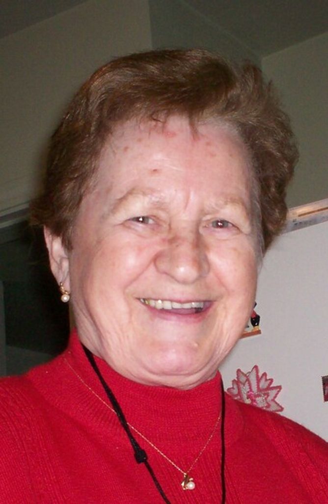 Mary Grguras Profile Photo