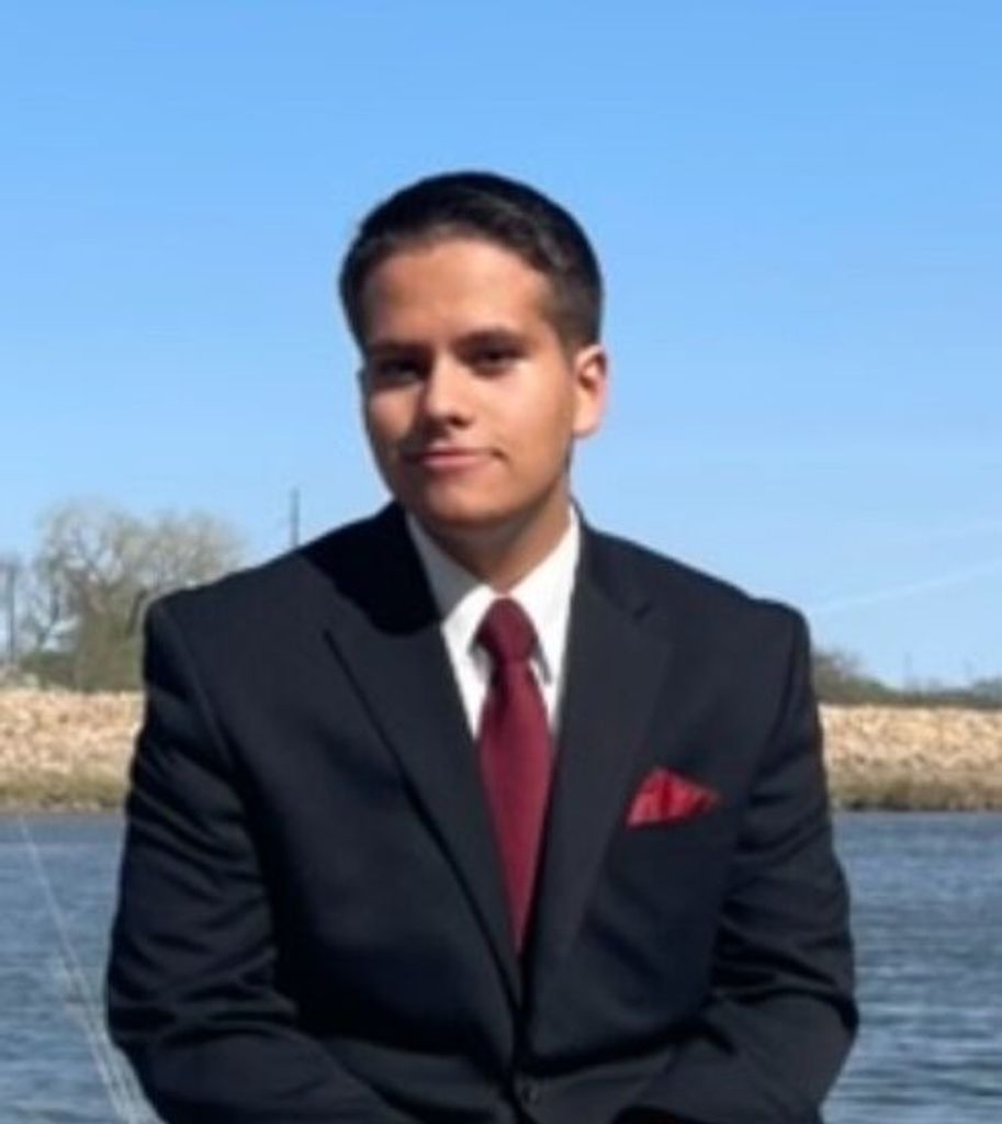 Daniel Mark Wooden Profile Photo