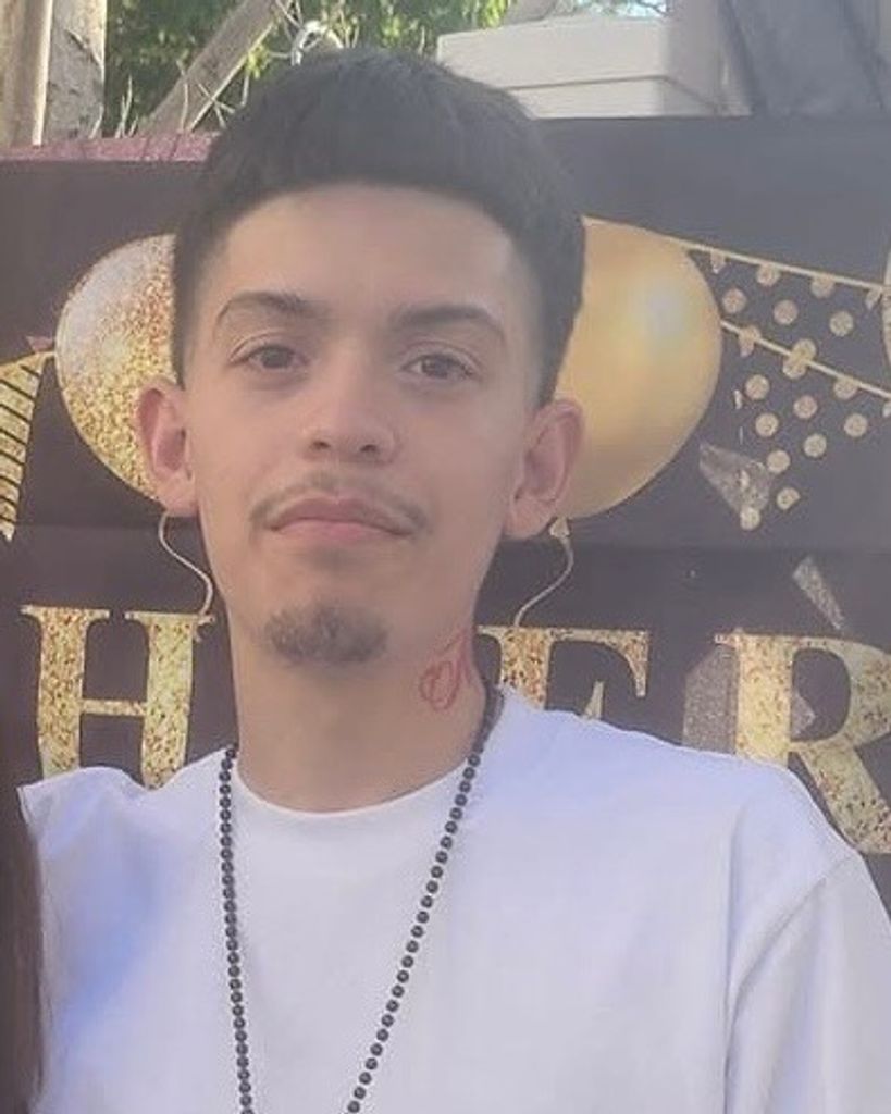 Isaiah C Chavez Profile Photo