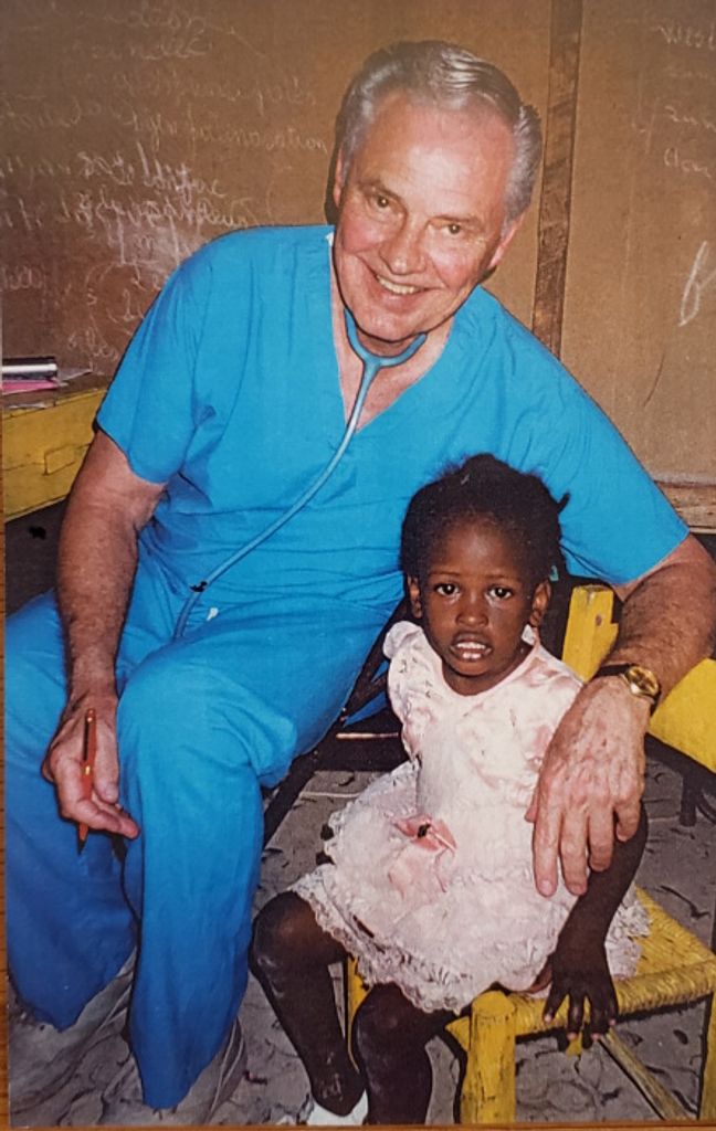 Dr. Henry R. Mol M.D.