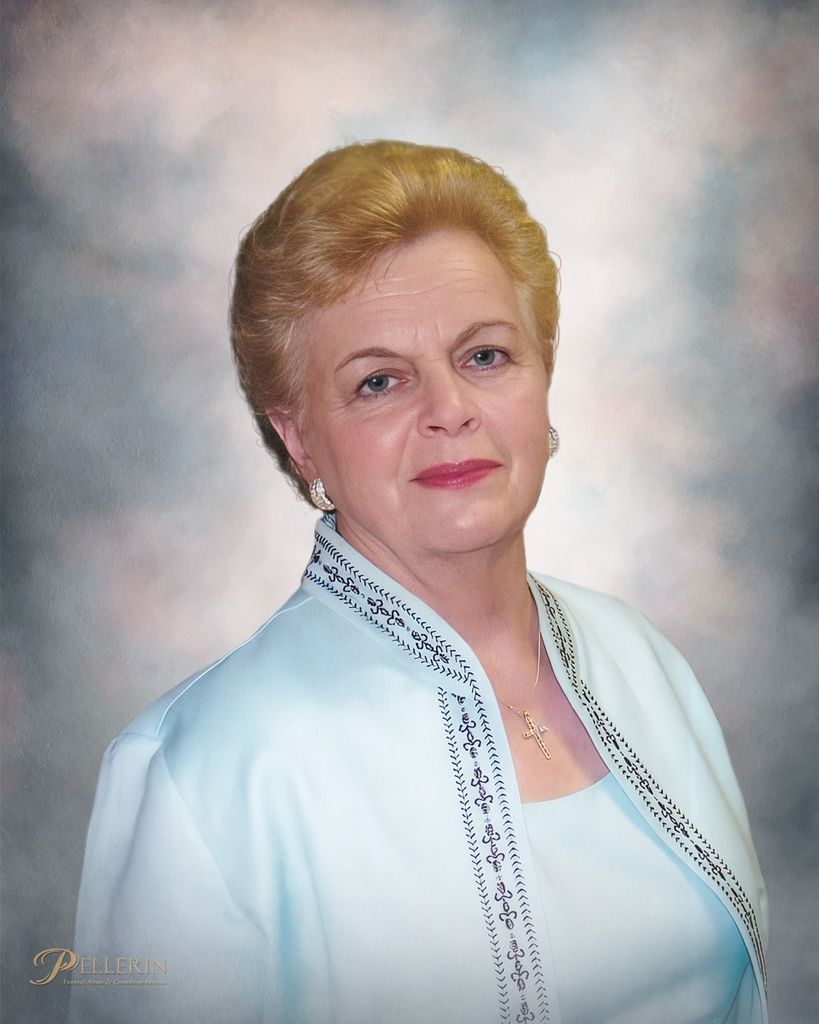 Maudrey Mouton Champagne Profile Photo