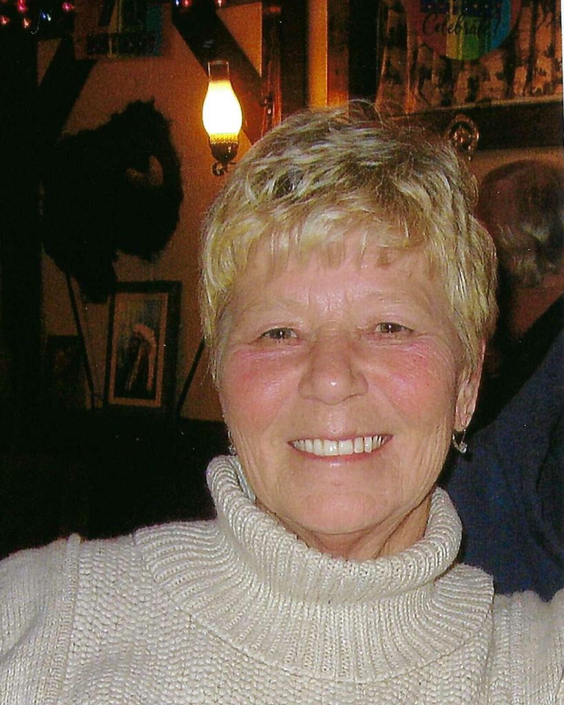 Vicki (Riley) Hincman Profile Photo