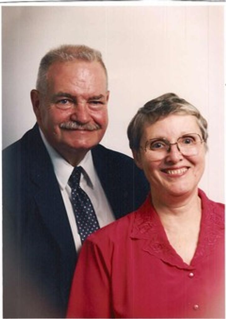 Dolores Robb