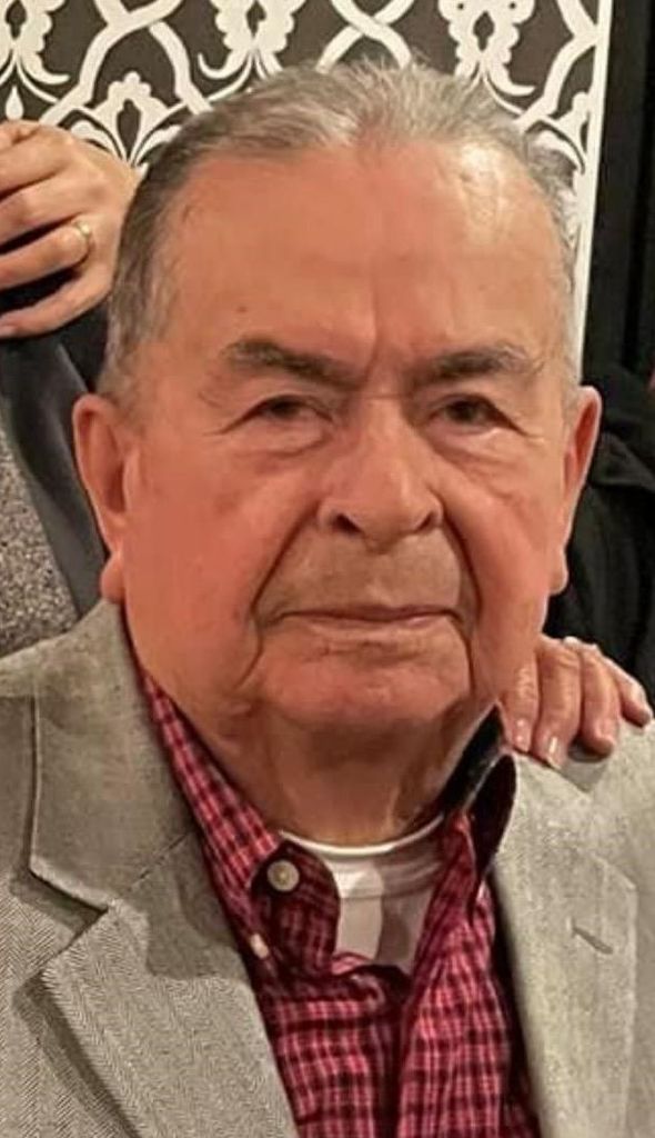 Hector Mera Profile Photo