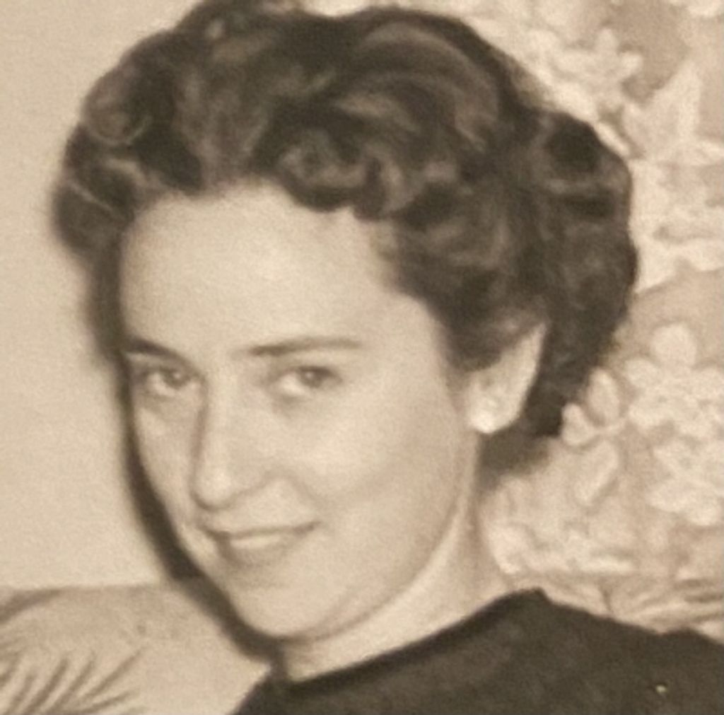Barbara Piper Giles Profile Photo