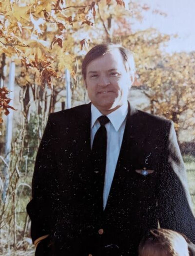 Robert Arnold Chamberlain Profile Photo