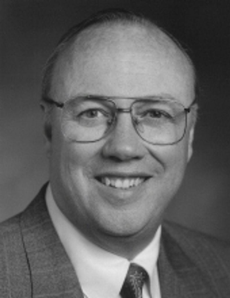 Robert (Bob) Wahlstrom