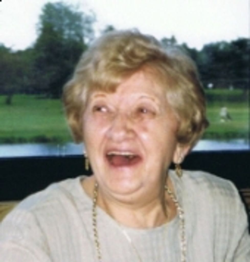 Annie M.(Stratoti) Fossella