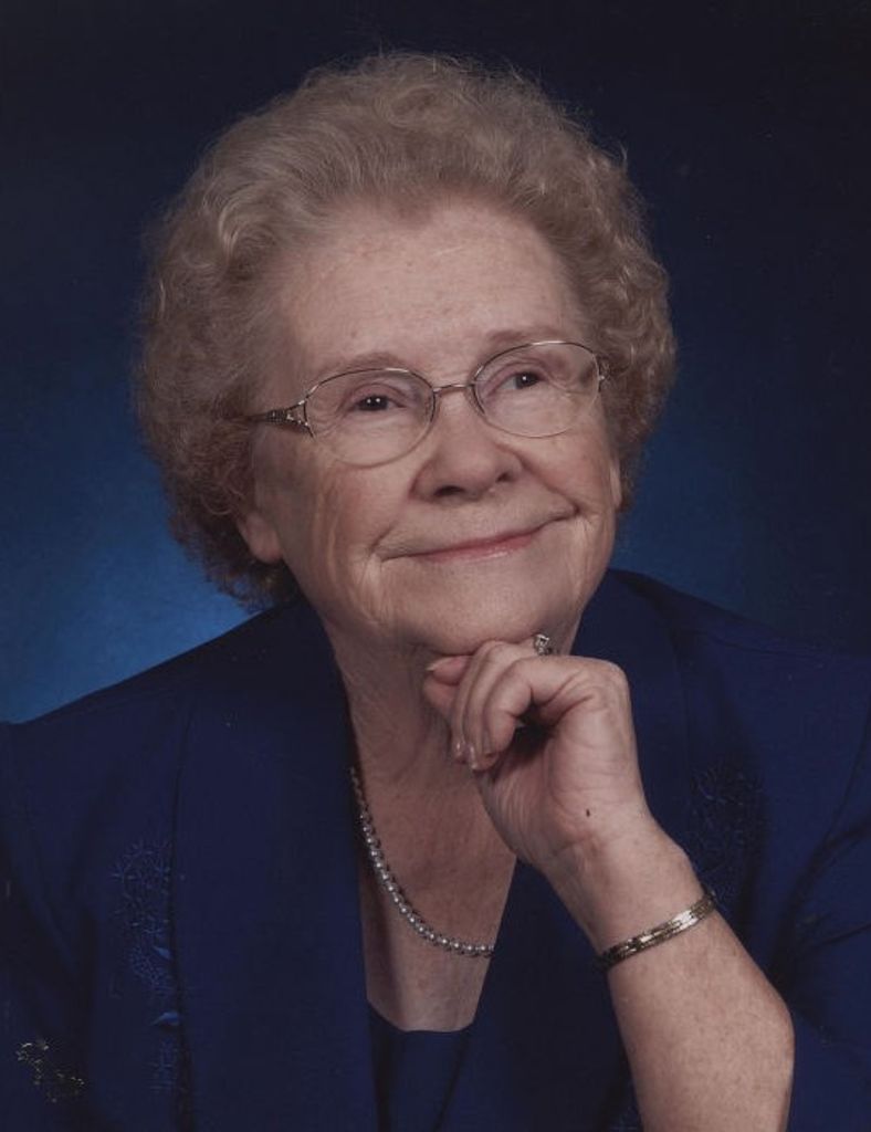 Doris P. (Pettet)  Lowe
