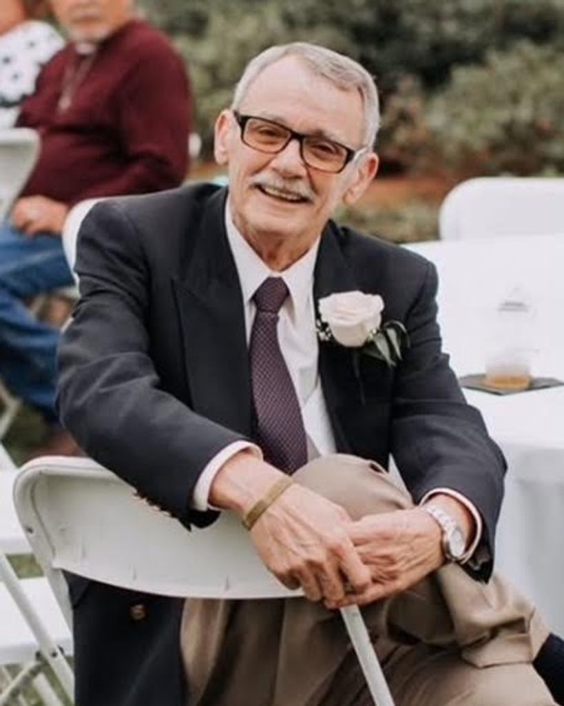 Holt Roy Louque Profile Photo