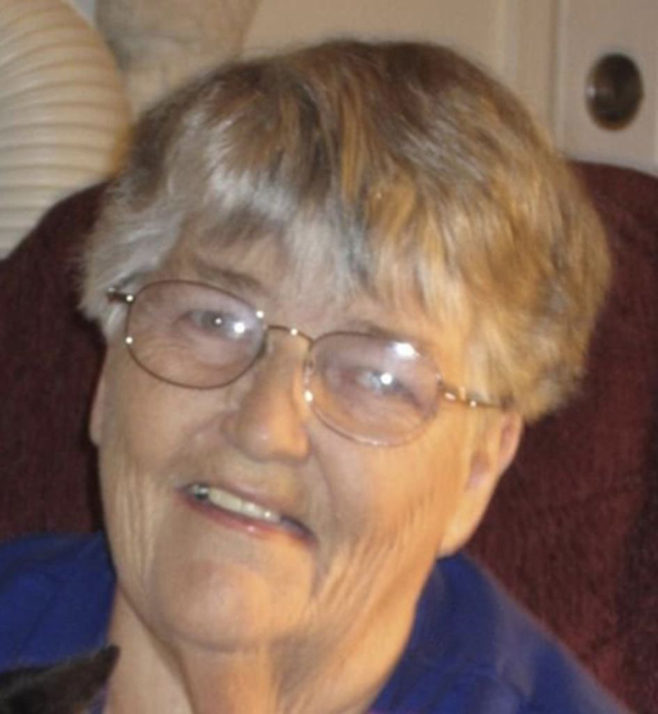 Joyce (Hamilton) Hutton Profile Photo
