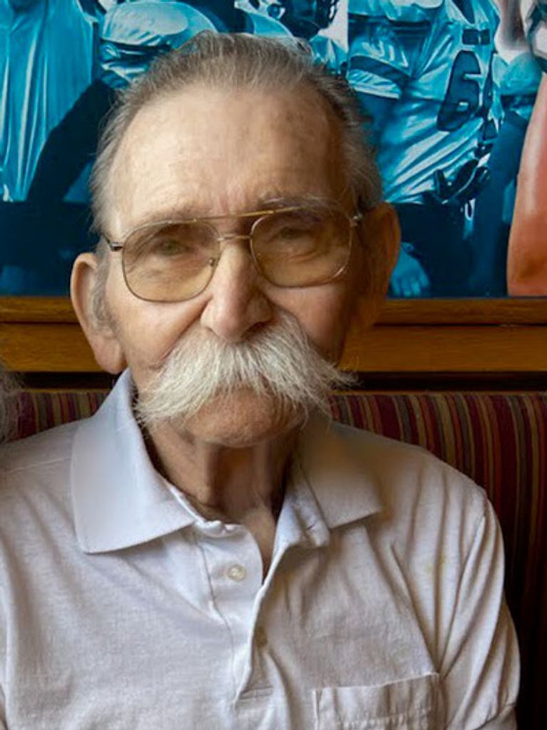 Richard James Beck Profile Photo