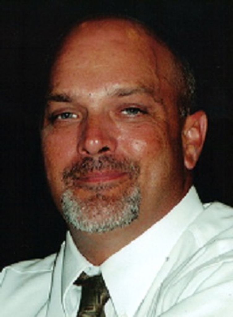 Charles E. Reed "Chuck" Profile Photo