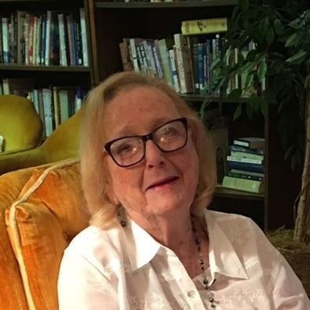 Doris Lou Dill Cornell Profile Photo