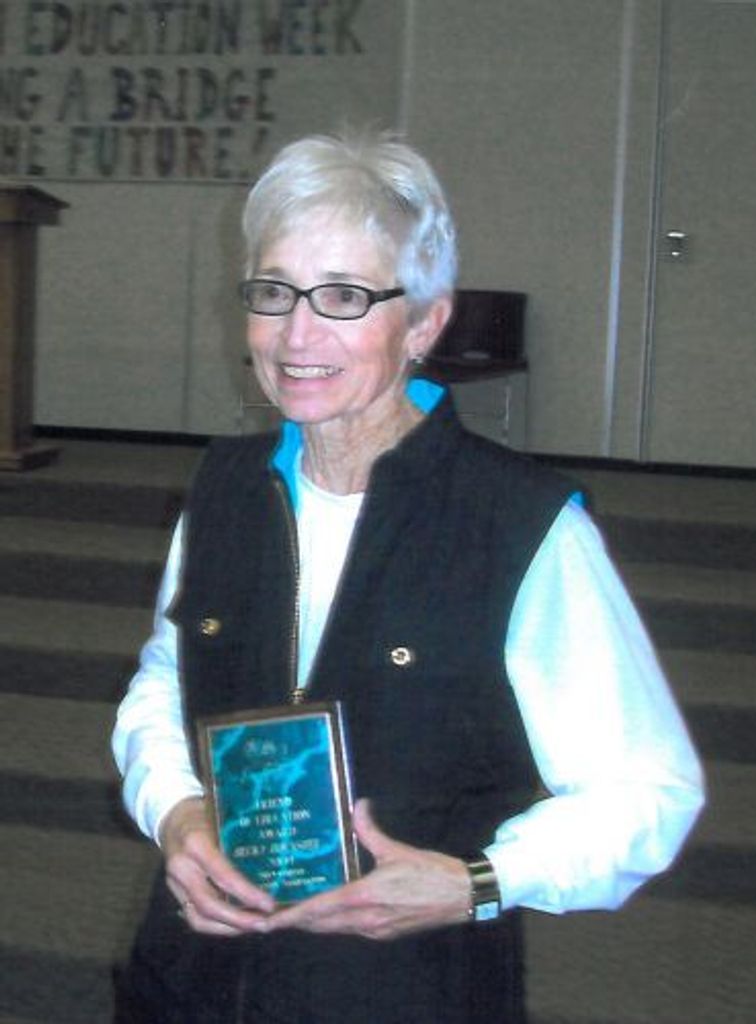 Becky Hoenshel