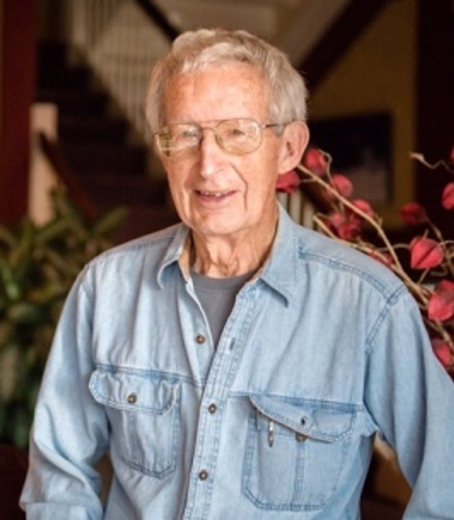 Tom Hill Profile Photo